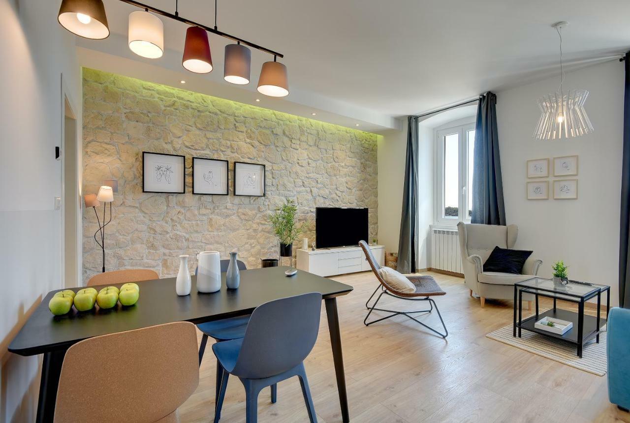Apartments Novak プーラ エクステリア 写真